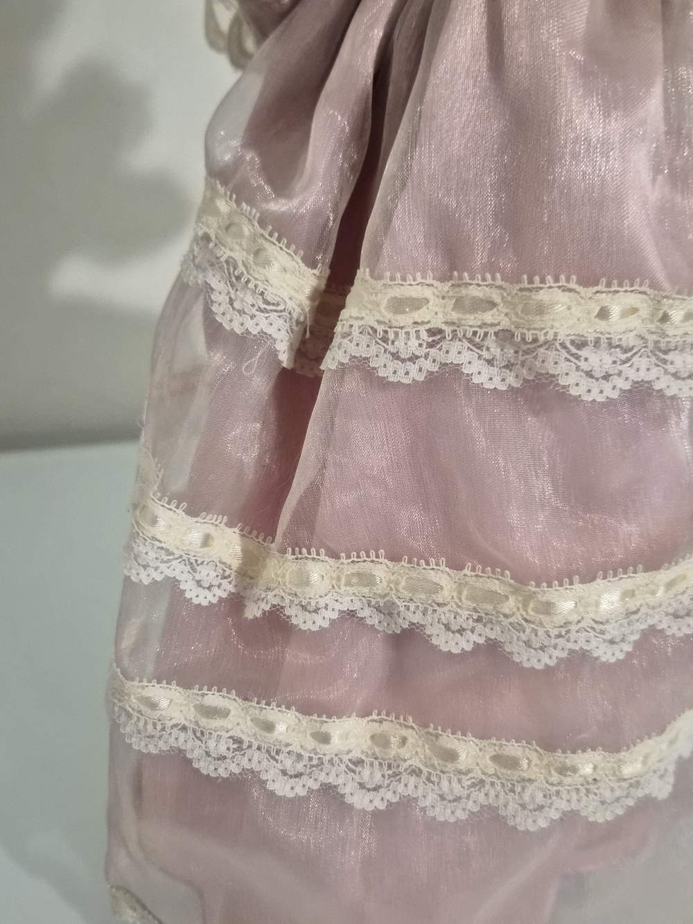 Vintage Victorian Style Porcelain Mother & Baby Doll Pink Lace Dress Collectible - Picture 7 of 16